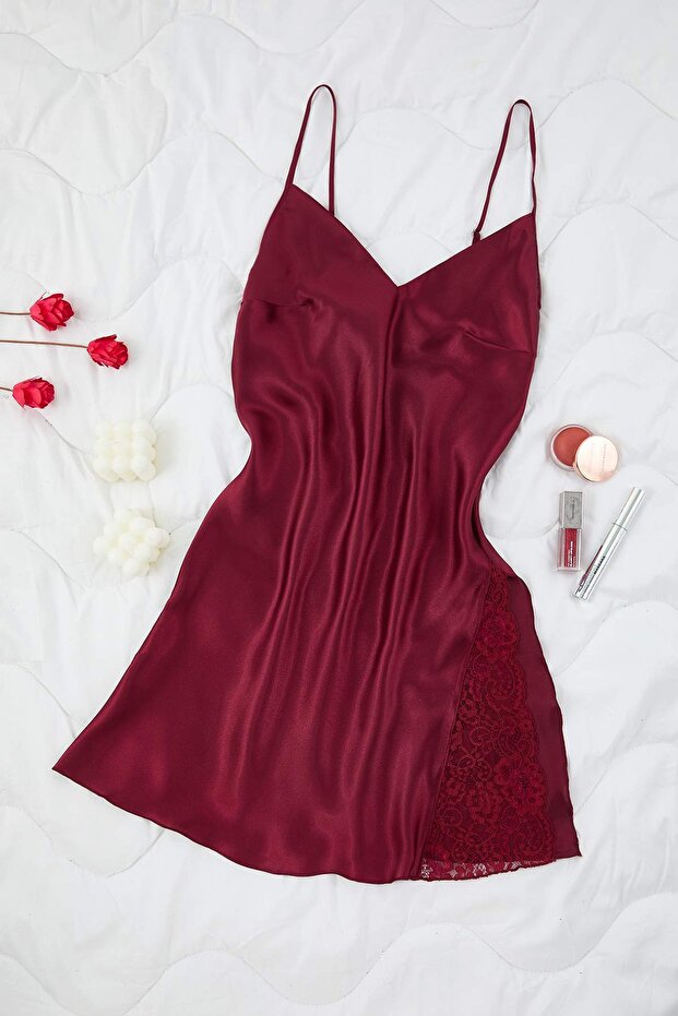 Bordo Dantel ve Yırtmaç Detaylı Saten Dokuma Gecelik THMAW26GC00010 - 7