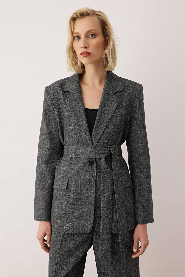 EXCLUSIVE Özel Koleksiyon Antrasit Kuşaklı Oversize Yün İçerikli Blazer Ceket TWOAW26BC00049 - 2