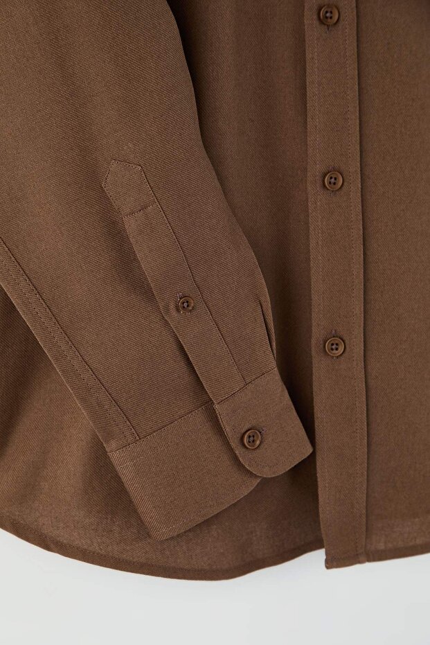 Kahverengi Regular Fit Gabardin Dokulu Erkek Gömlek TMNAW26GO00009 - 7