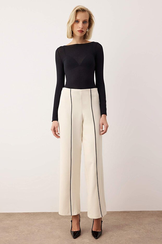 EXCLUSIVE Özel Koleksiyon Ekru Biye Detaylı Straight/Düz Kesim Pantolon TWOAW26PL00120 - 2