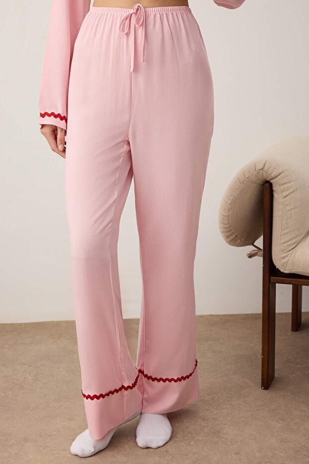 Pembe Şerit Detaylı Viskon Dokuma Pijama Takımı THMAW26PT00144 - 4