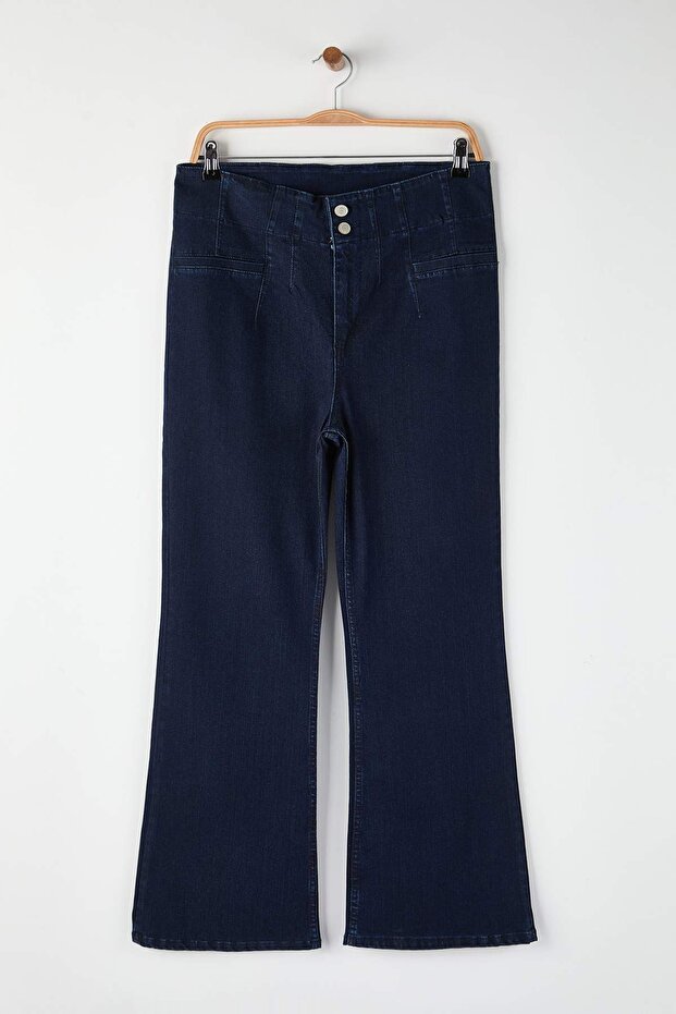 Koyu Mavi Yüksek Bel Dikiş Detaylı İspanyol Paça Büyük Beden Flare Fit Jeans TBBAW26CJ00024 - 5