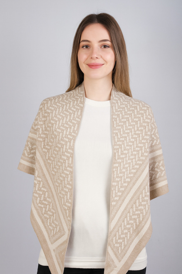 Desenli Triko Üçgen Şal - 2