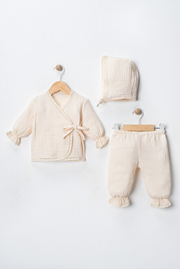Organic Cotton Muslin 3-Piece Baby Set Double-Layer Muslin Newborn Set – 100% Cotton