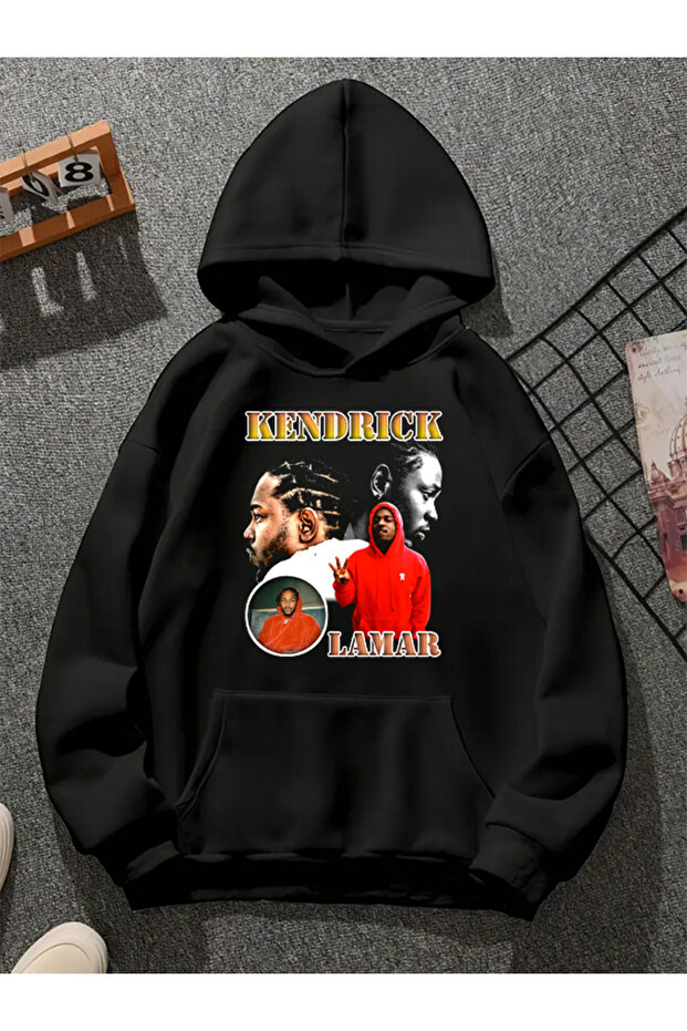سويت شيرت أسود بقلنسوة مطبوعة من kendrick v2
