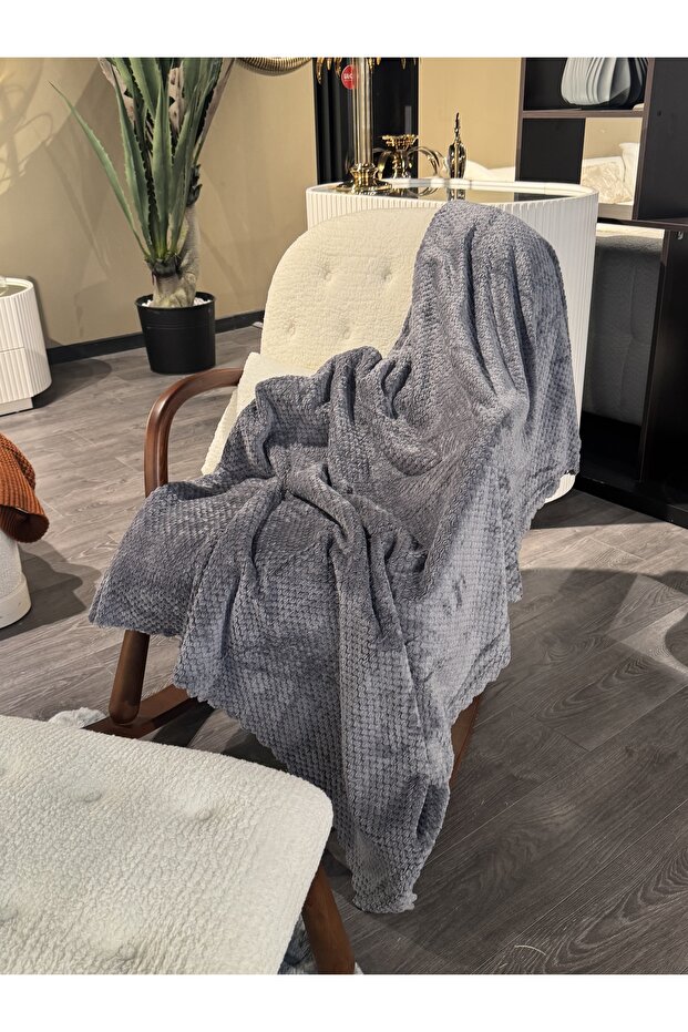 Sofya Peluş Kaymaz Taban Koltuk Örtüsü - 2