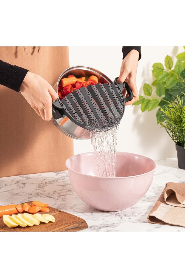 Qlux Accordion Pot Strainer Pasta Rice Strainer Heat Resistant Strainer (Pink and Ecru)