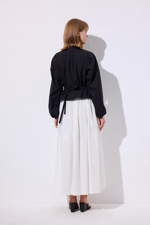 Short Bluz Black with Binding Details - 6