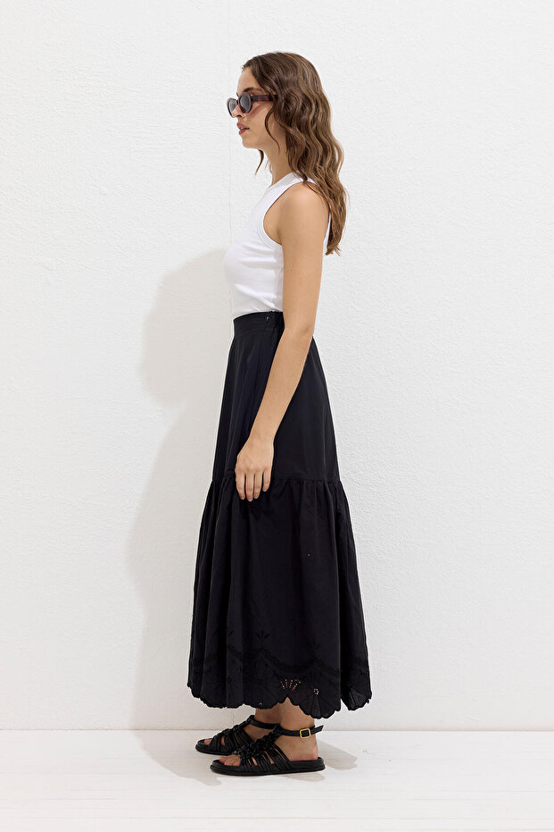 NAKIŞ İŞLEMELİ ETEK SİYAH - 5