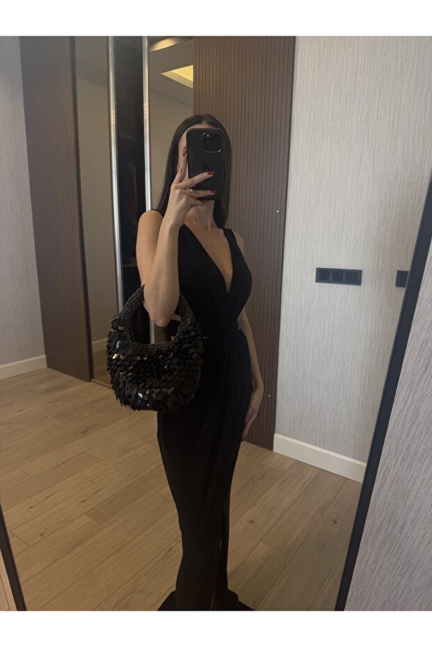 Pullu Maxi Siyah Çanta - 4