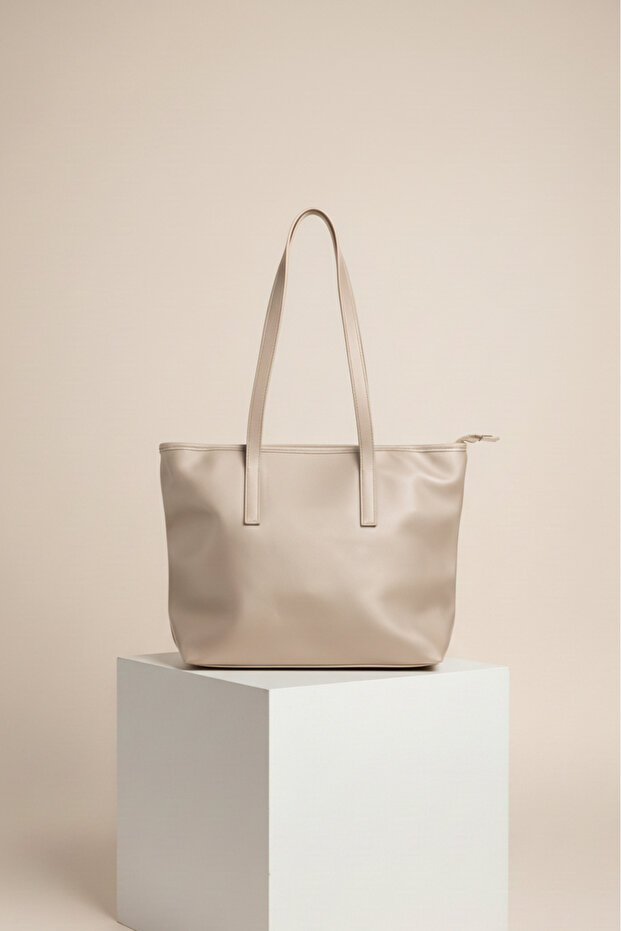 Women's Leather Strap Hand and Shoulder Bag - Mink