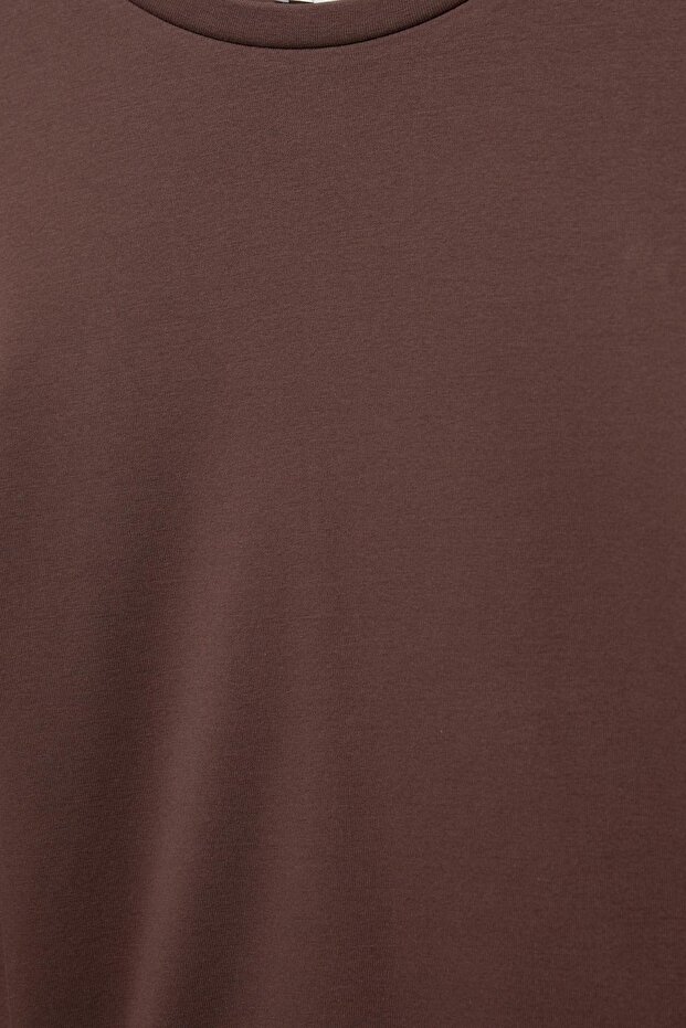 Vücuda oturan pamuklu tişört - 7