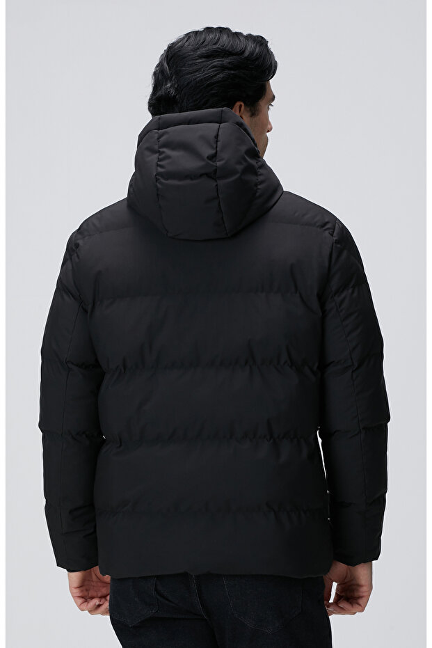 Siyah Kapüşonlu Puffer Mont - 5