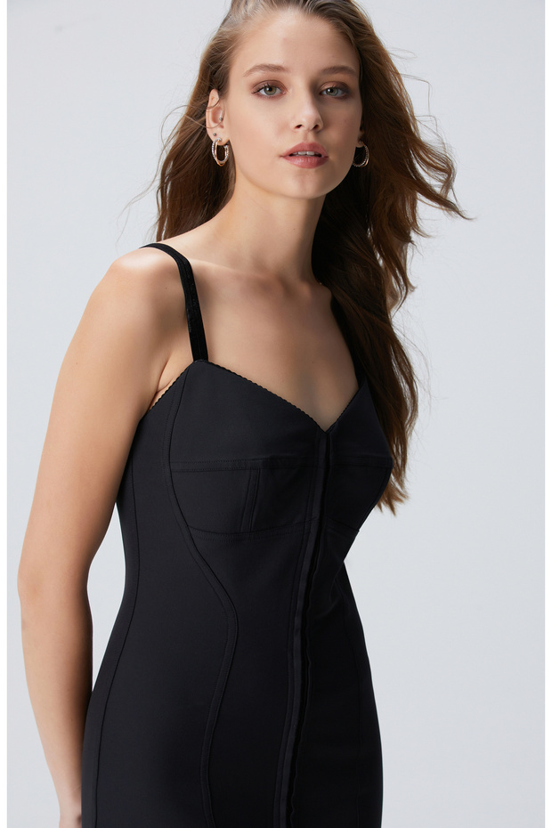 Siyah Askılı Midi Elbise - 2