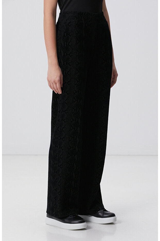 Siyah Baskılı Eşofman - 3