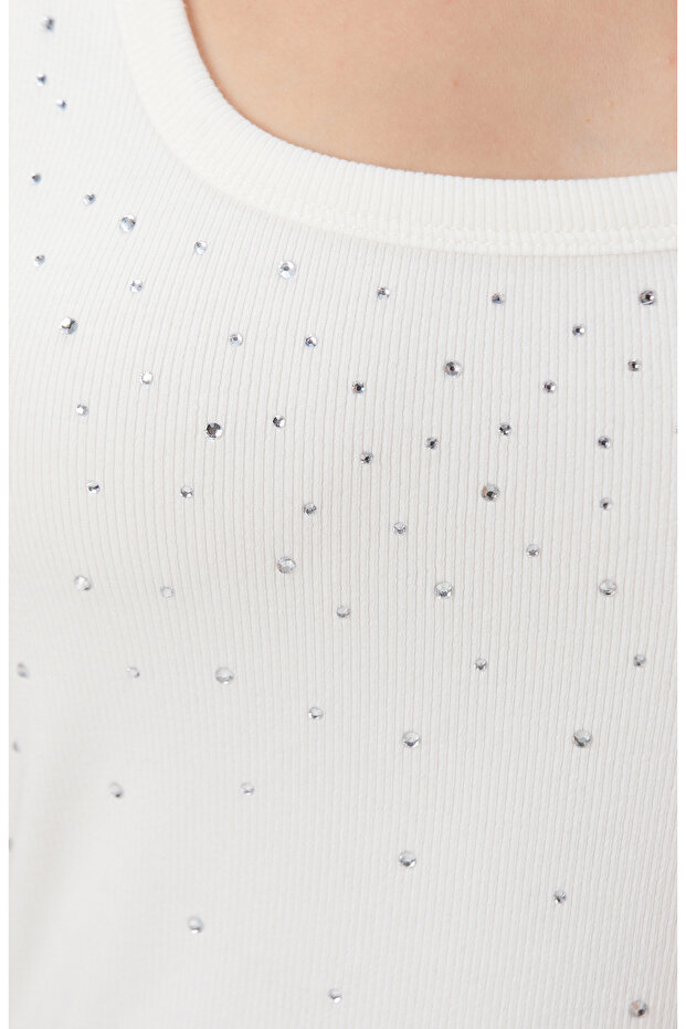 Kırık Beyaz Atlet - 6