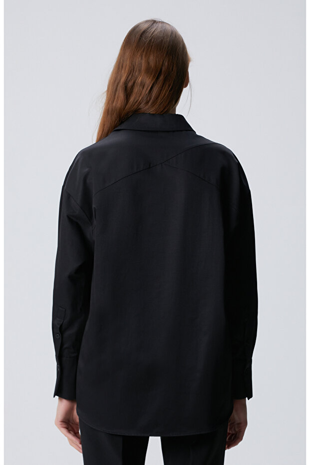 Siyah Roba Dikiş Detaylı Oversized Gömlek - 5