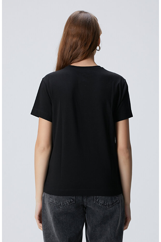 Siyah Taş İşlemeli T-shirt - 5
