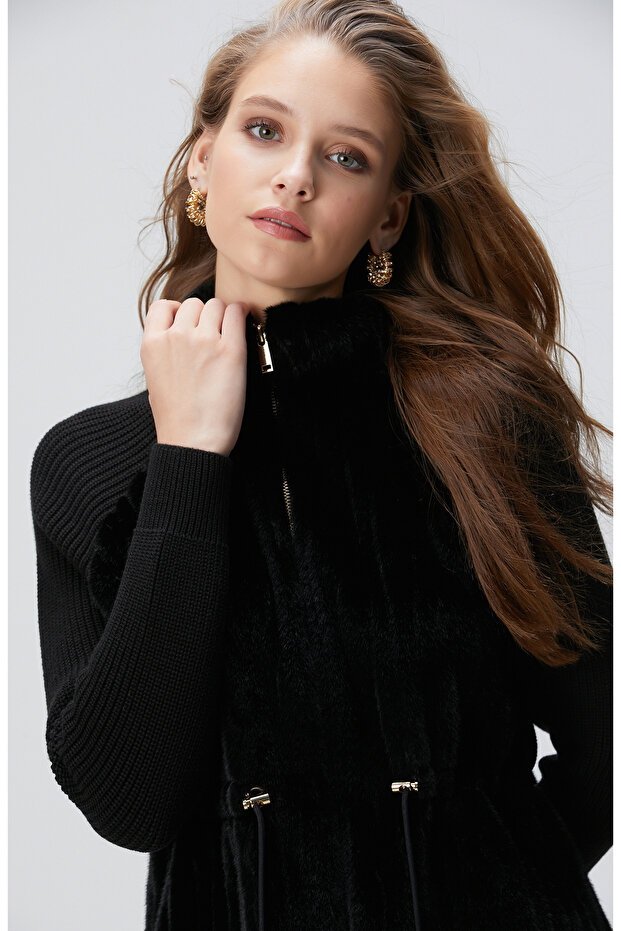 Siyah Suni Kürklü Mont - 2