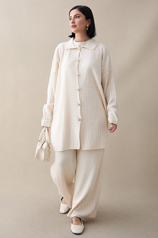 Buttoned Triple Ecru Knitwear Set
