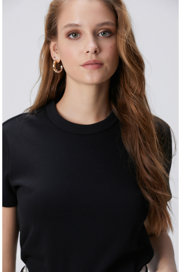 Siyah Basic T-shirt - 2