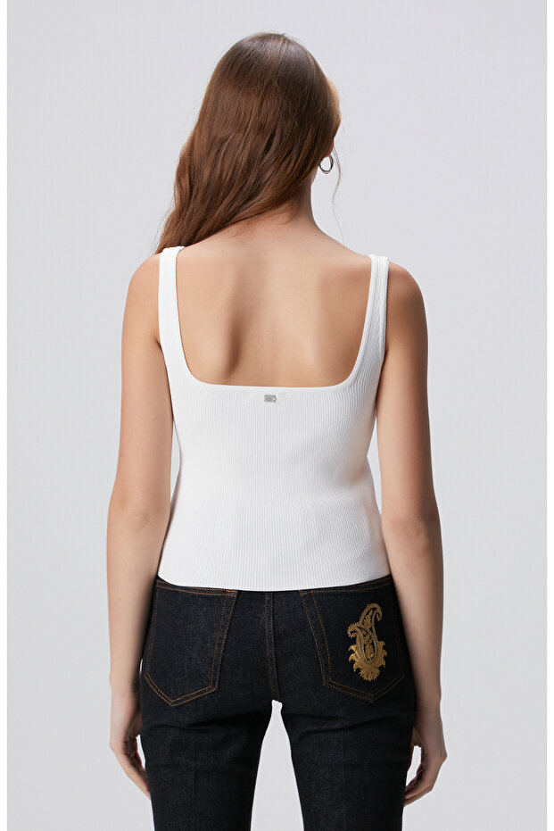 Kırık Beyaz Triko Atlet - 5