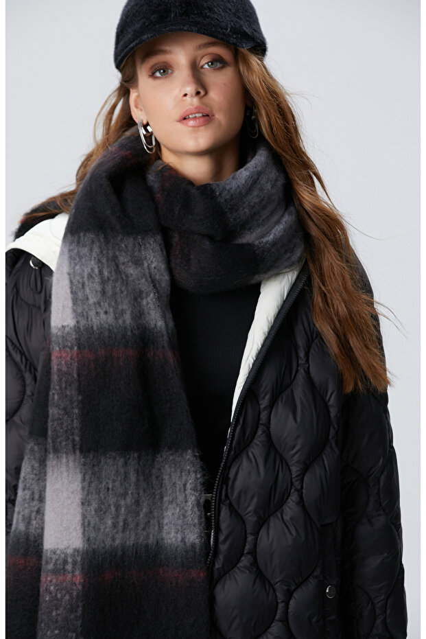 Siyah Beyaz Erkek Atkı - 4