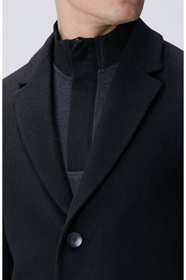 Siyah Palto - 6