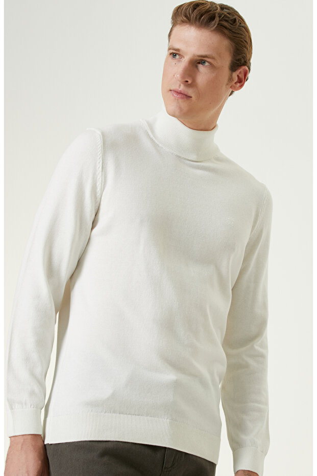 Kırık Beyaz Kazak - 3