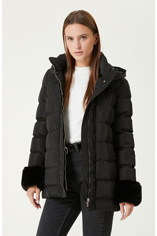 Siyah Kapitoneli Kaban - 1