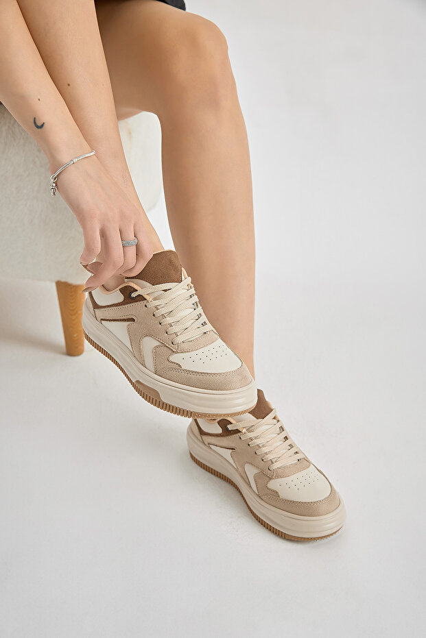 Női bézs színű, termotalpú, fűzős sportcipő - 3