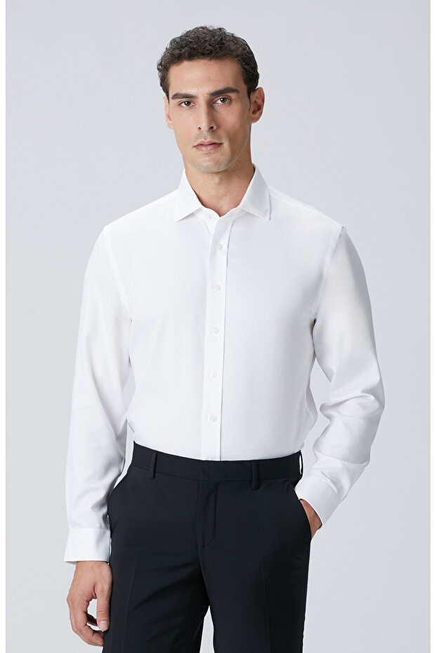 Beyaz Non-Iron Jakarlı Gömlek - 2