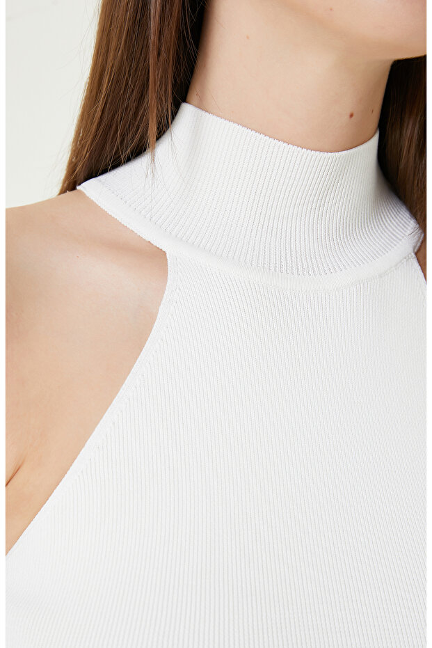 Kırık Beyaz Yüzücü Form Basıc Triko Kazak - 5