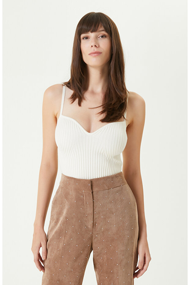 Kırık Beyaz Triko Atlet - 1