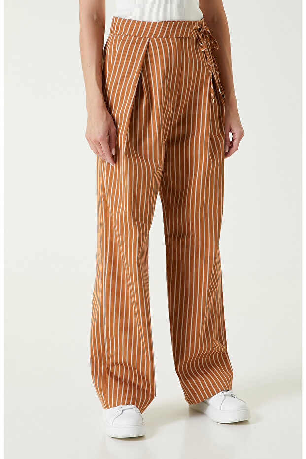 Karamel Çizgili Pantolon - 3