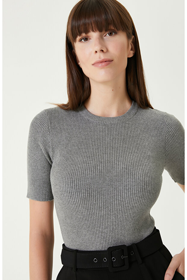 Gri Melanj Kısa Kol Basıc Triko Kazak - 2