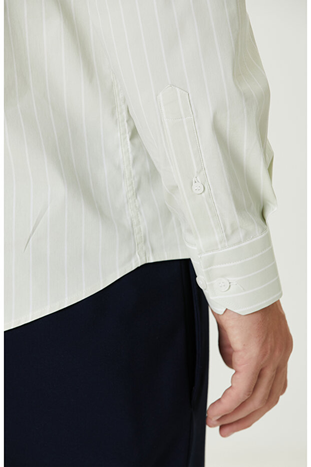 Yeşil Çizgi Desenli Gömlek - 7