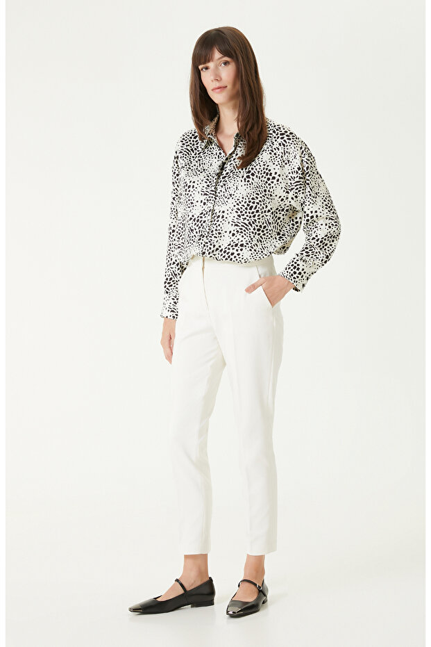 Beyaz Siyah Gömlek - 3