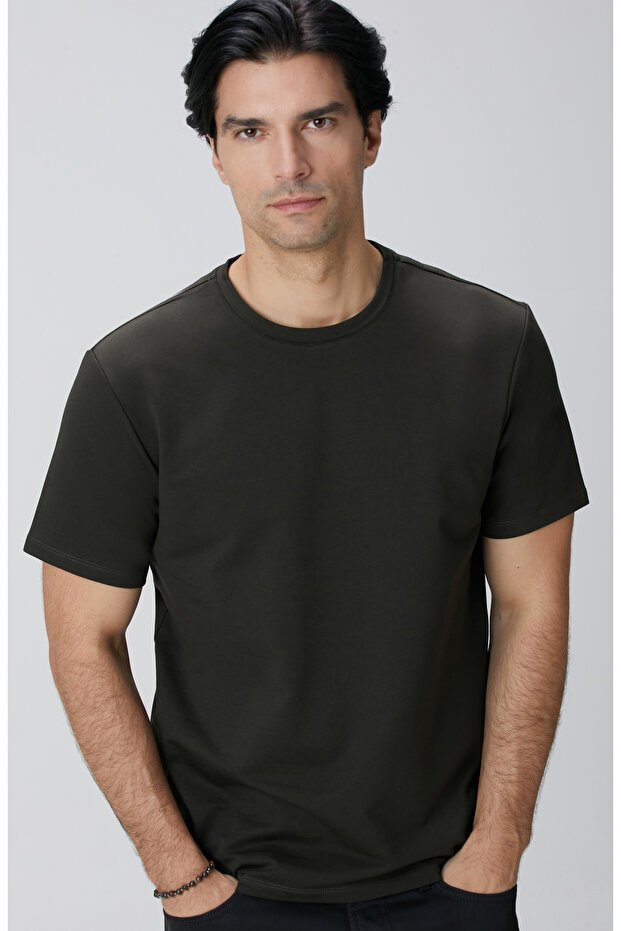 Haki Basic T-shirt - 2