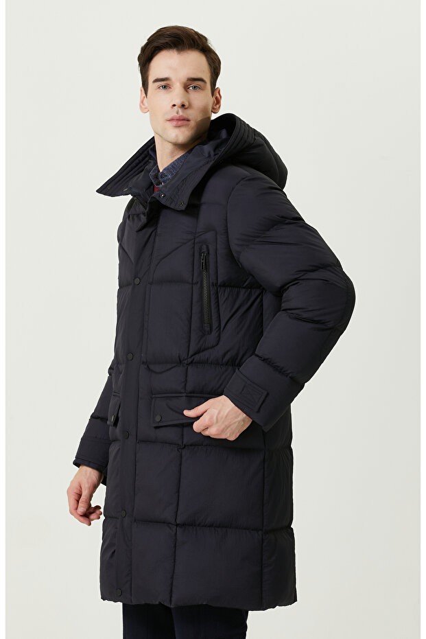 Kapüşon Yaka Lacivert Kaban - 3