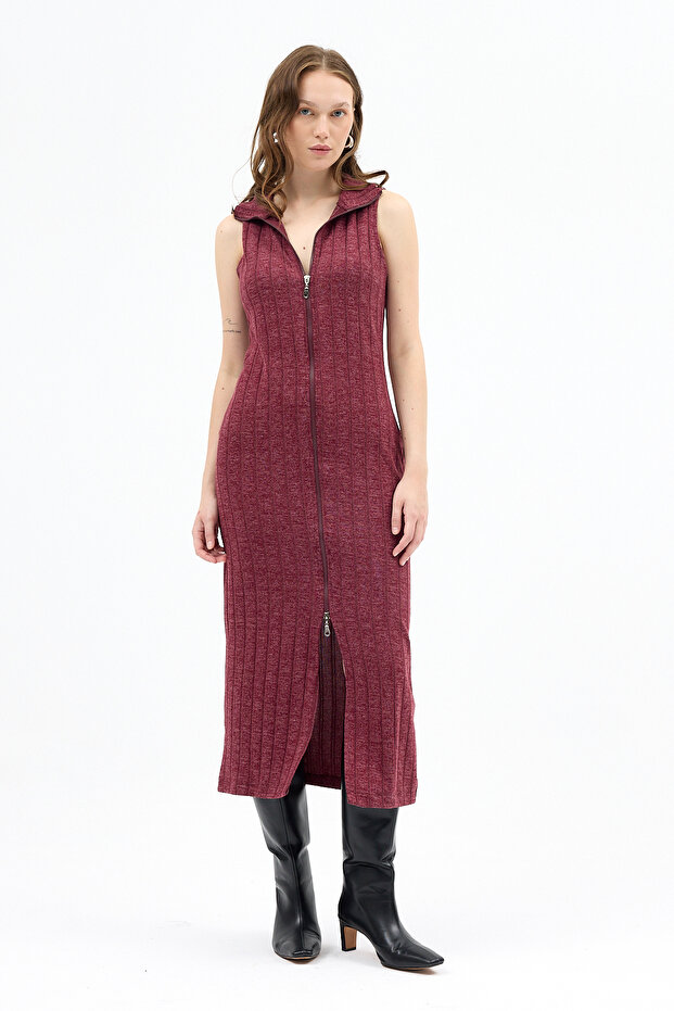 8152A Rochie cu fermoar frontal Burgundy - 3