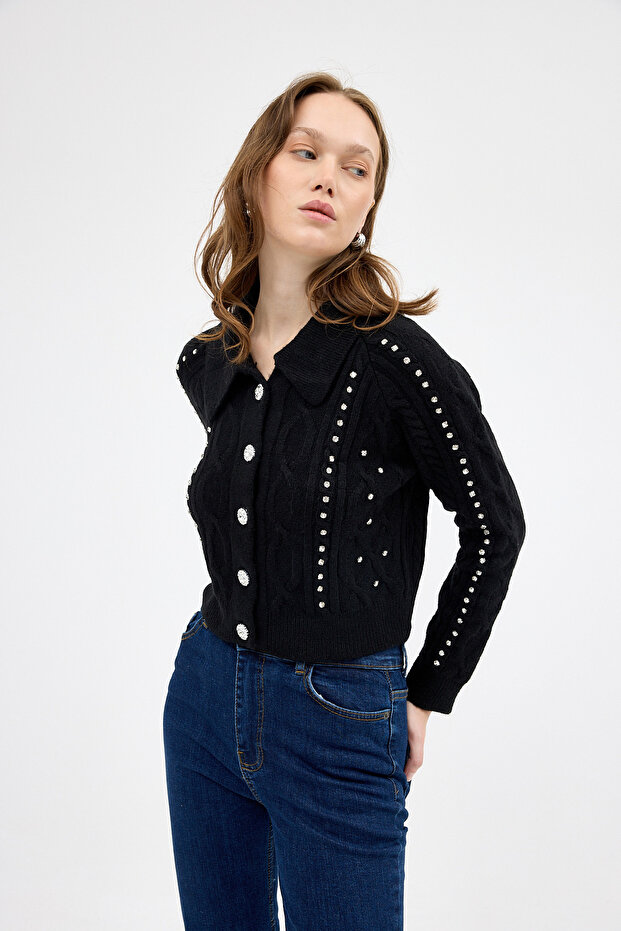 سترة 7265 مزينة بالأحجار باللون الأسود - 2