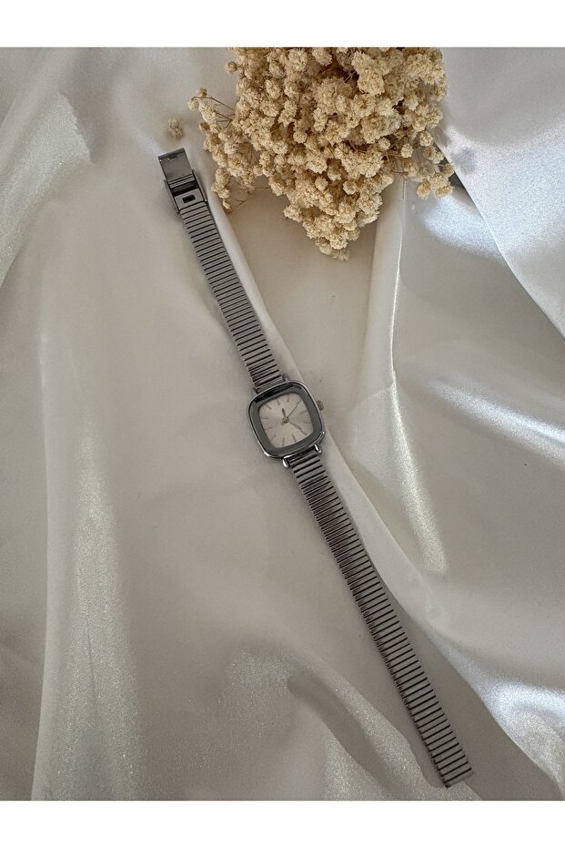 Gümüş renk saat - 2