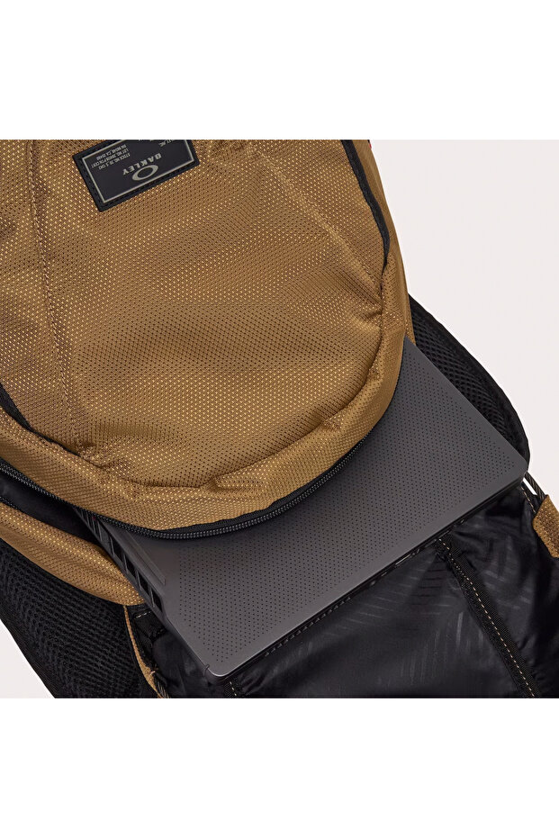 حقيبة ظهر بالوعة الحمام RC - 6