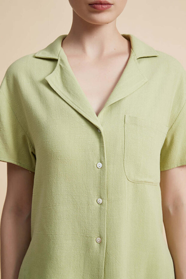 Solid Buttoned Half-Sleeve Top - 5