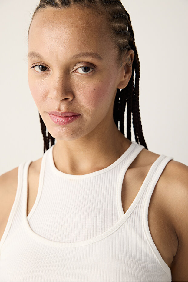 تصميم علوي مضلع باللون الأبيض بطبقة مزدوجة - 2