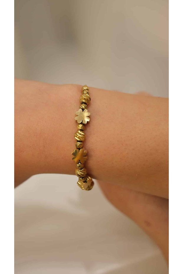 Gold Dorika and Clover Detail Steel Bracelet