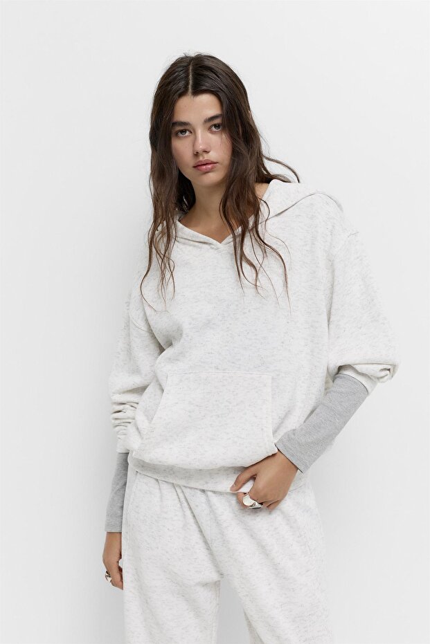 Kapüşonlu soft örgü sweatshirt - 2