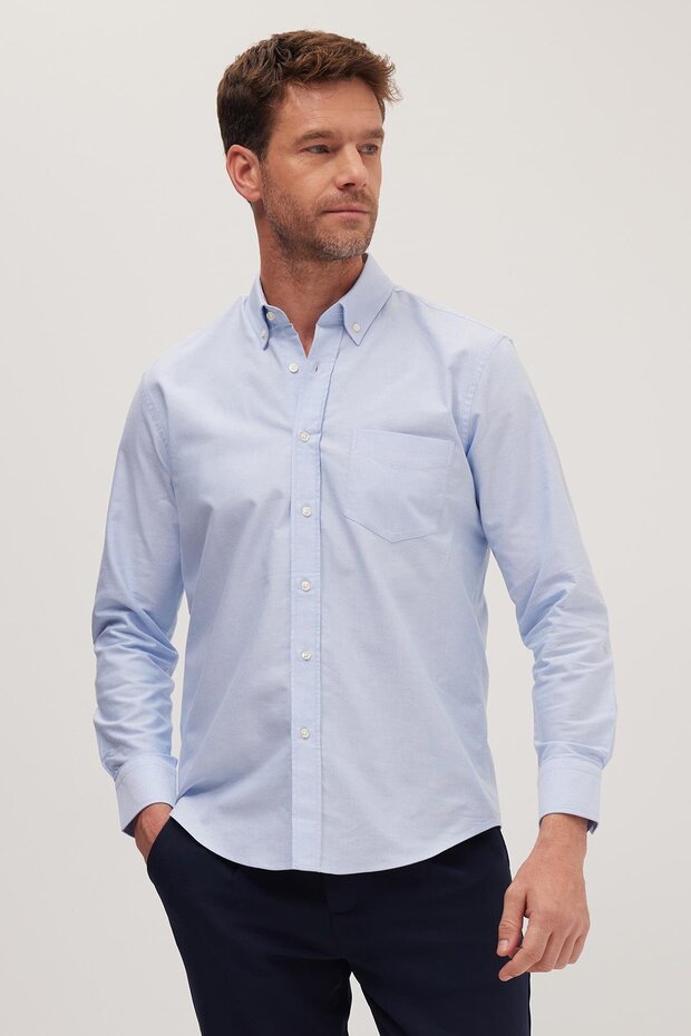 Men's regular fit classic cut premium oxford 100% cotton blue shirt