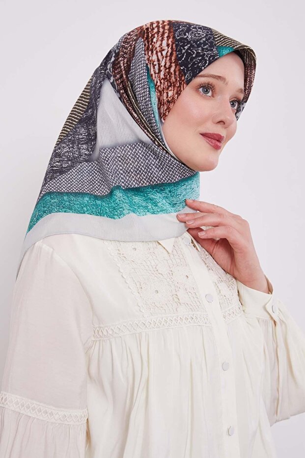 وشاح قطني رمادي اللون - 2